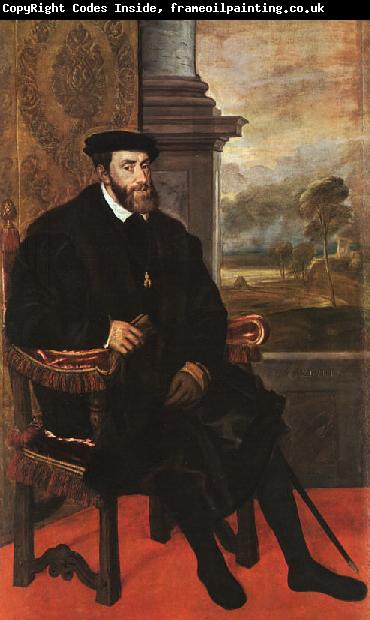  Titian Charles V, Seated